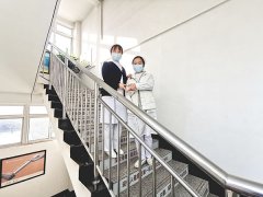 安国医院用健康知识为楼梯赋能